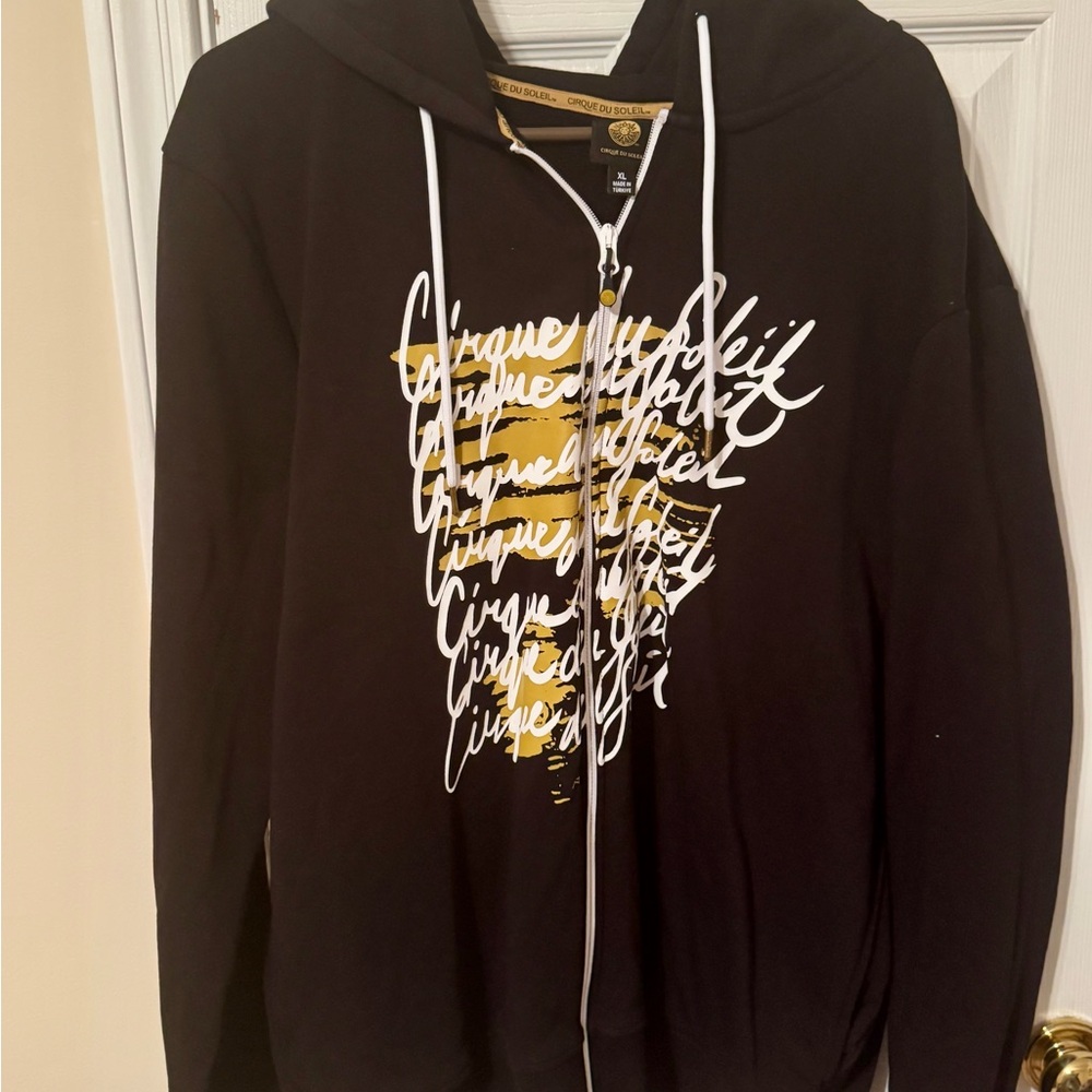 Cirque du Soleil Black Zip Hoodie with Yellow & White Graphic